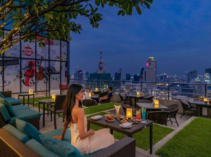 Bangkok: ThreeSixty Rooftop Bar at Millennium Hilton - The indoor bar gives you Bangkok in comfort