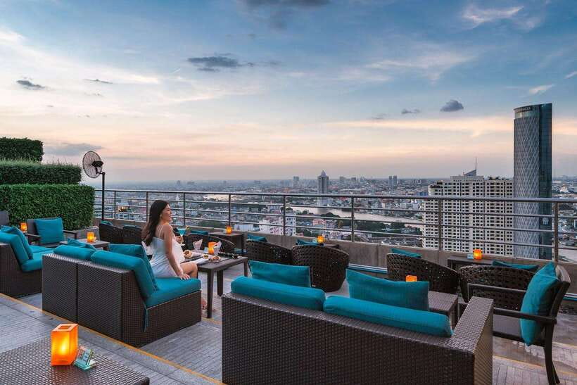Bangkok: ThreeSixty Rooftop Bar at Millennium Hilton - The 90-minute visit, from arrival to final drink