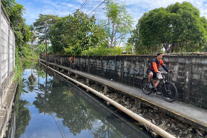 Bangkok Tour by Boat and Bike - Who should book this eight-hour outing