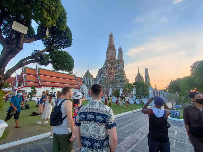 Bangkok Tuk-Tuk by Night with Chinatown Street Food Meal - Who will enjoy this Bangkok night tour?