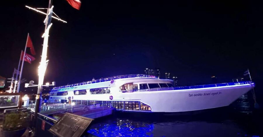 Bangkok: White Orchid Chao Phraya Dinner Cruise - What the White Orchid cruise is really like