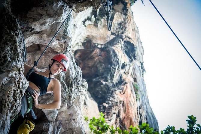 Beginner's Half-Day Rock Climbing Tours at Railay Beach Krabi - How the group size affects your climbing time