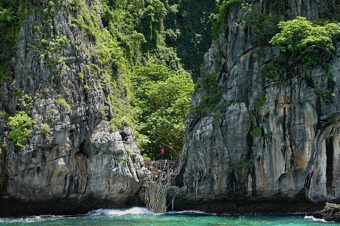 Best of Phi Phi Island Adventure Day Tour with Lunch from Phuket - Loh Samah Bay and Pileh Lagoon