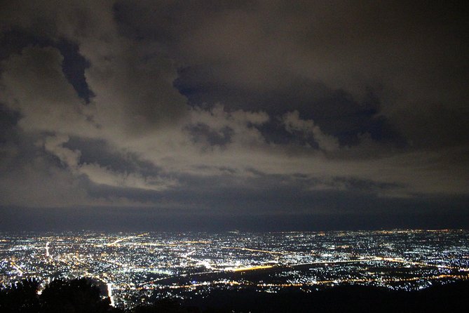 Best seller!! Amazing Night tour, Doi Suthep + Wat umong - Top Must visit! - Why a night visit changes the temples