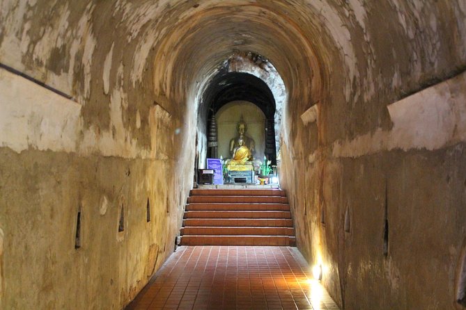 Best seller!! Amazing Night tour, Doi Suthep + Wat umong - Top Must visit! - Reaching Doi Suthep by stairs or funicular