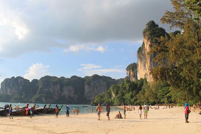 Bio Luminescent Swimming From Krabi - What this Krabi evening tour is really offering