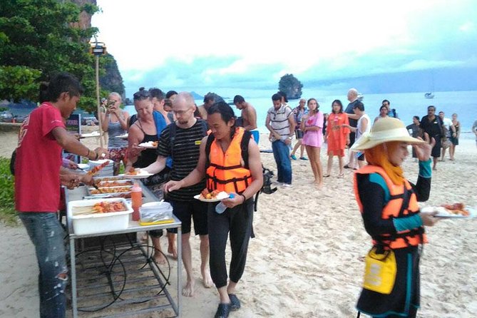 Bio Luminescent Swimming From Krabi - Thale Waek offers a walk across the sandbar