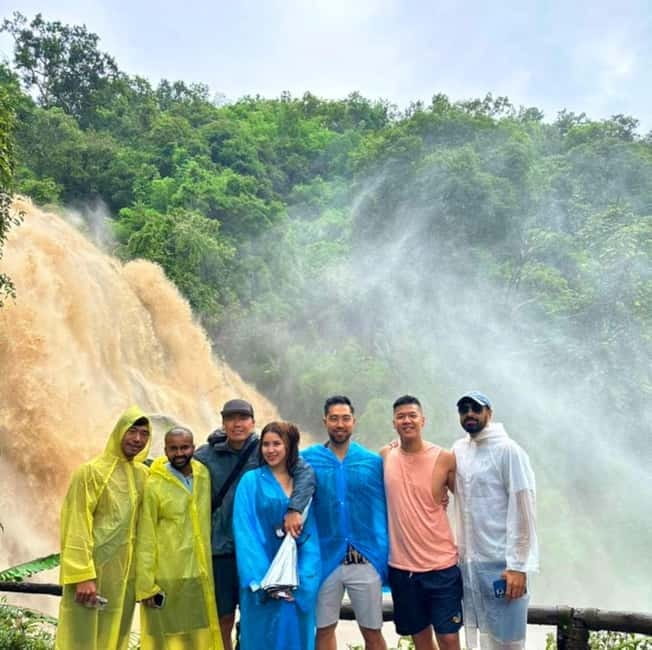 Chang Mai: Doi Inthanon Day Tour w/Waterfalls & Hilltribes - The King’s and Queen’s Pagodas