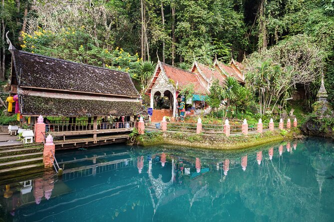 Chiang Dao Cave Trekking Small Group Tour – Full Day - The optional lantern route is the real test