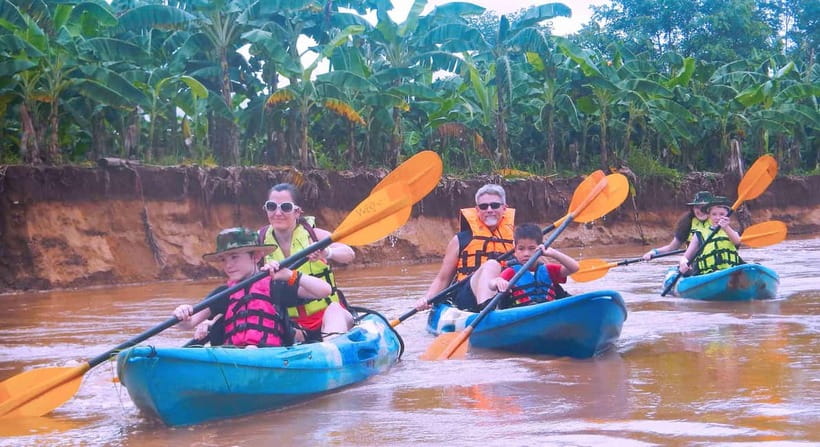 Chiang Mai: 15 km Leisure River Kayaking at Mae Ngat forest - Getting comfortable in a single or double kayak