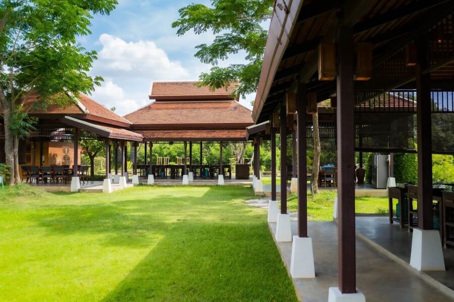 Chiang Mai: Authentic Cooking Class with Market & Farm Visit - Why this class feels different from a standard cooking lesson