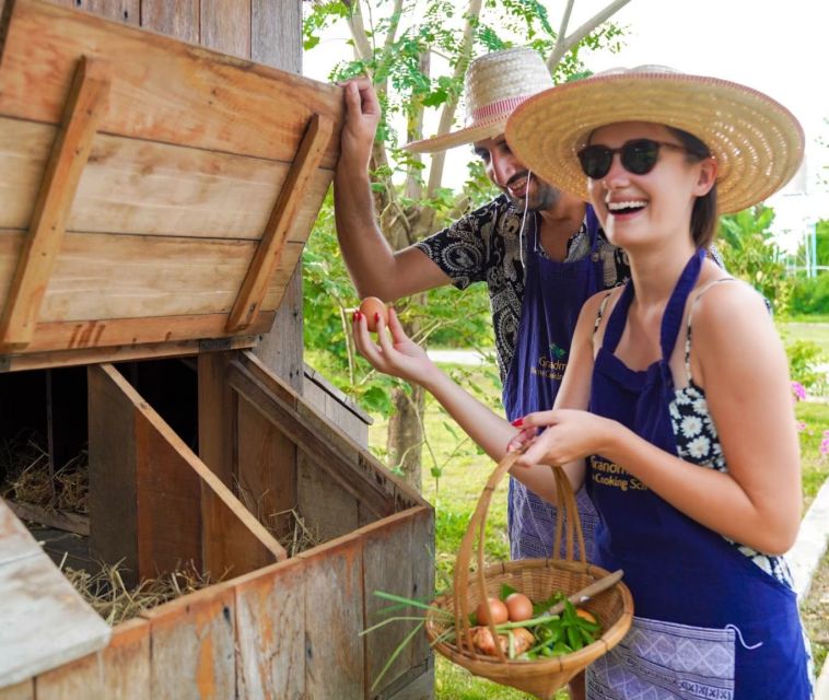 Chiang Mai: Authentic Cooking Class with Market & Farm Visit - Food adaptations for vegetarian, halal, and gluten-free diets