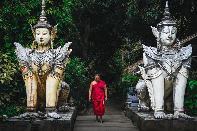Chiang Mai Best City Tour with Doi Suthep, Pha Lat & Chedi Luang - Group Size, Private Tours, and Vehicle Comfort