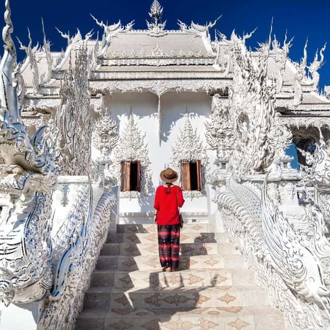 Chiang Mai: Chiang Rai Famous Temples & Hot Springs Day Trip - Long Neck Karen Village: select the right package