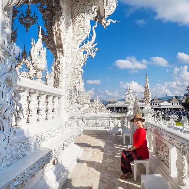 Chiang Mai: Chiang Rai Famous Temples & Hot Springs Day Trip - Mae Kachan Hot Spring: a quick first break
