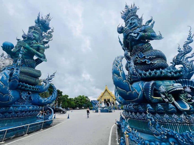 Chiang Mai: Chiang Rai Highlights in One Day - Optional Long Neck Karen Village and Mae Kachan Hot Spring