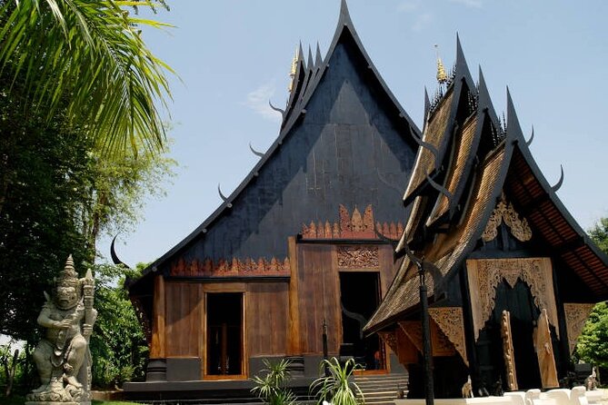 Chiang Mai - Chiang Rai Temples, Long Neck Karen, Golden Triangle - Wat Rong Khun: one hour and 30 minutes at the White Temple