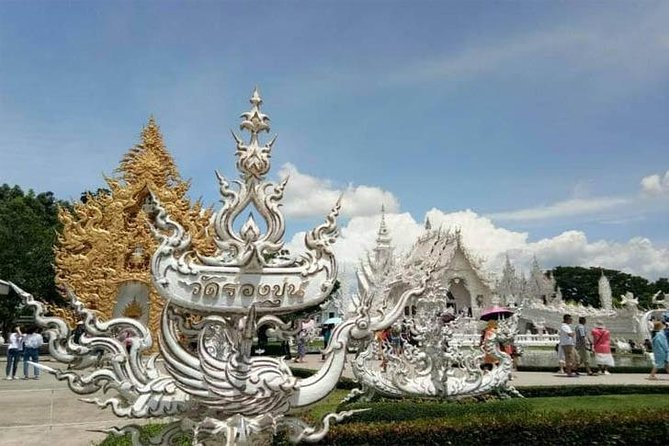 Chiang Mai-Chiang Rai: White Temple-Black Museum-Blue Temple - The Karen village visit requires a careful choice