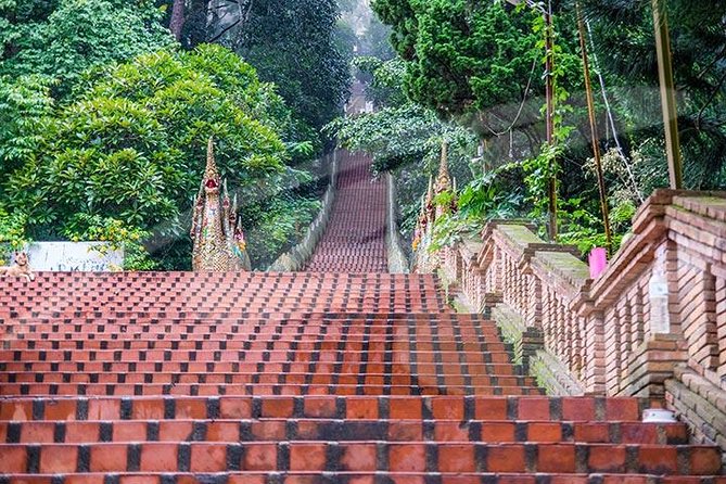 Chiang Mai City and Temples Half-Day Tour - Timing, traffic, and the three-hour schedule