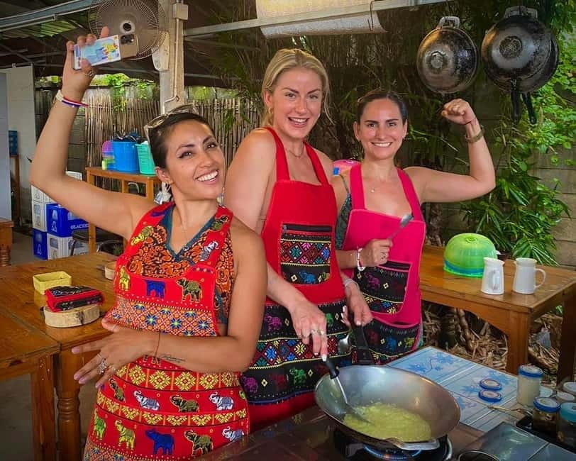 Chiang Mai: Cooking Class, Market & Thai Herbs Garden Tour - Who should book this experience?
