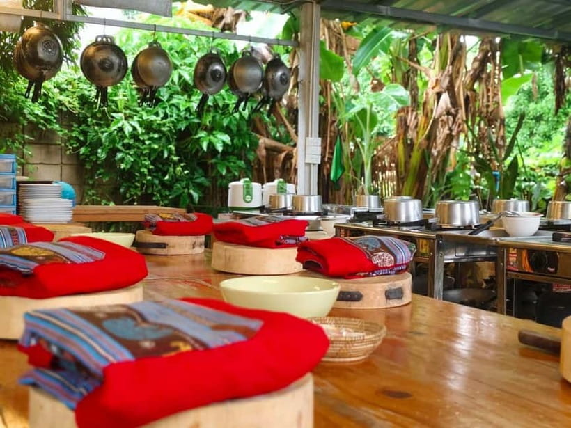 Chiang Mai: Cooking Class, Market & Thai Herbs Garden Tour - Choosing your menu: four chances to make the meal your own