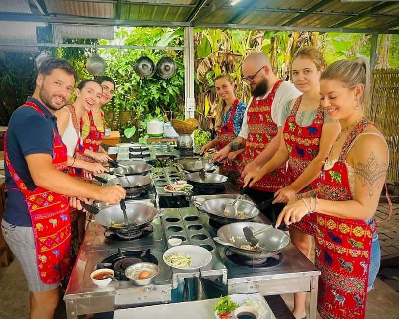 Chiang Mai: Cooking Class, Market & Thai Herbs Garden Tour - Cooking with Wave, Flook, Tu, Kat, Balloon, or Toey