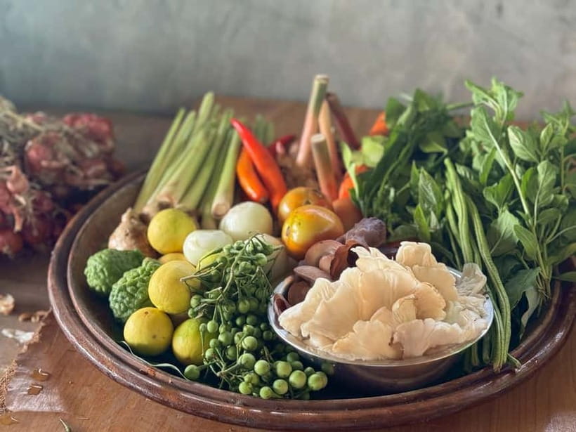 Chiang Mai: Cooking Class with Market and Pickup - Key reasons this Chiang Mai cooking class works