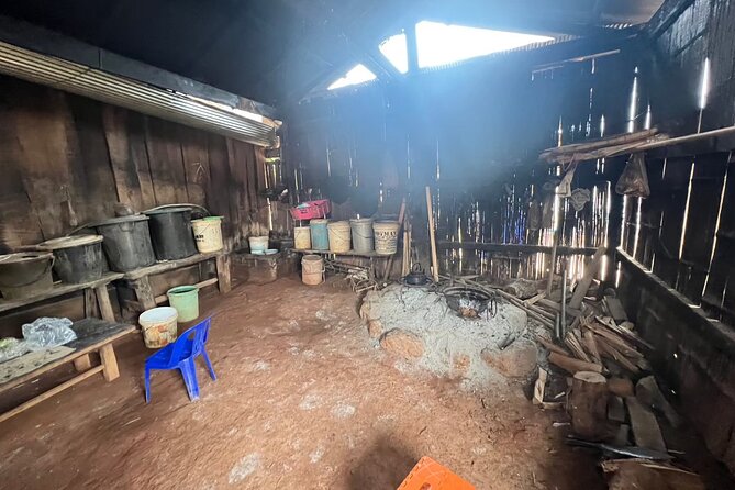 Chiang Mai Day Tour: Chiang Dao Cave and Hill Tribes - Orchids and Butterflies at the First Stop