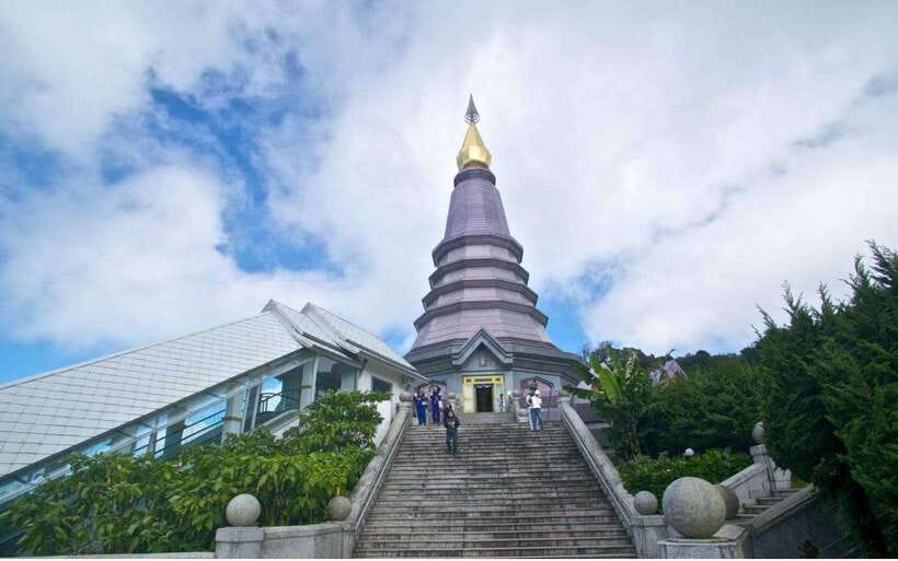 Chiang Mai: Doi Inthanon National Park and Pha Dok Siew Trek - Lunch brings the day back to local life