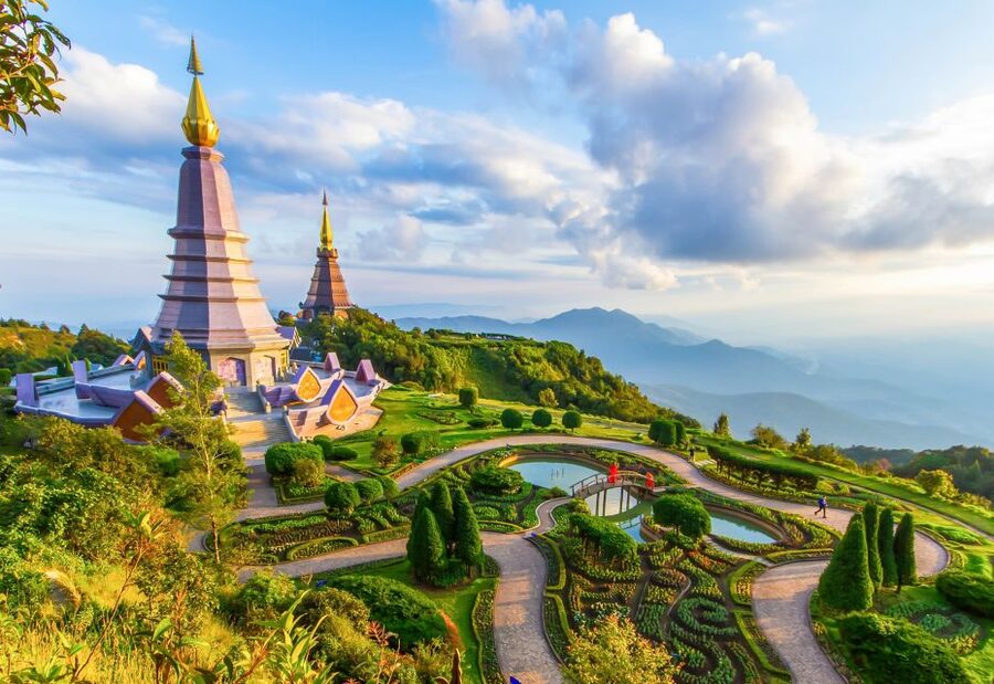 Chiang Mai: Doi Inthanon National Park Eco-Friendly Tour - The summit of Doi Inthanon