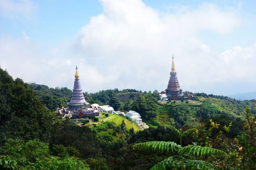 Chiang Mai: Doi Inthanon Park with Kew Mae Pan Hike Day Trip - Guides Make the Long Day Easier