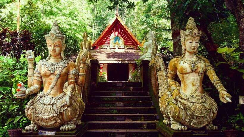 Chiang Mai: Doi Suthep and Wat Pha Lat Temple Evening Tour - Wat Pha Lat: one quiet hour in the forest