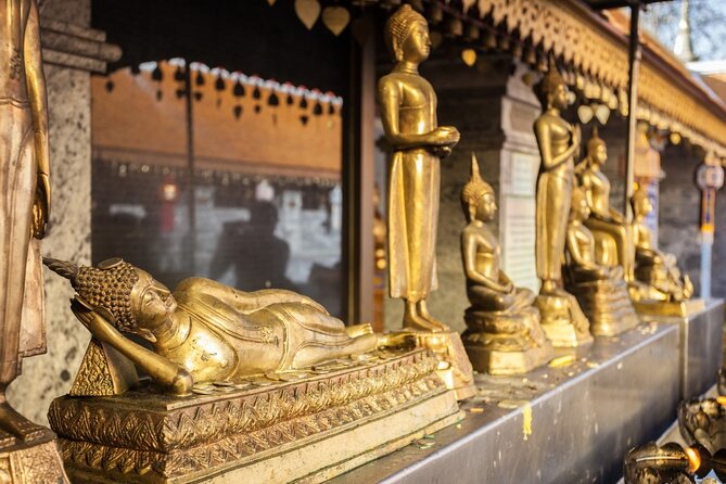 Chiang Mai - Doi Suthep Temple & Wat Pha Lat Hike - The golden summit at Wat Phra That Doi Suthep