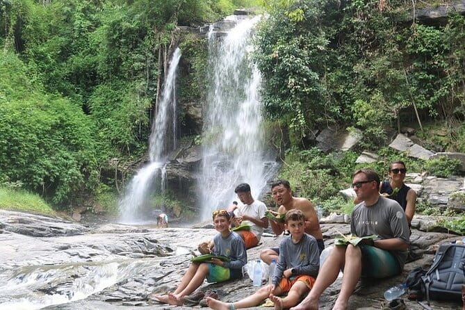 Chiang Mai Elephant Sanctuary Observation and Bamboo Rafting - Making a Thai souvenir before leaving