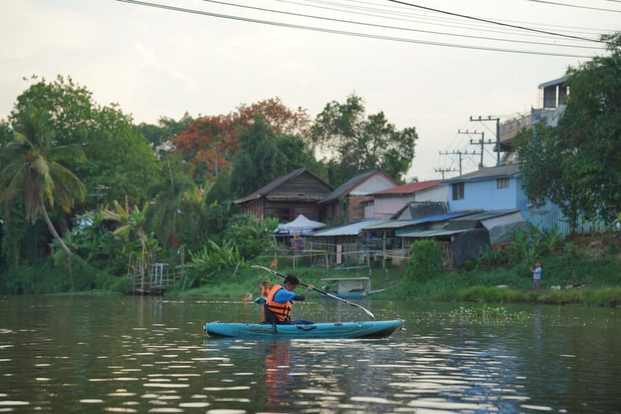 Chiang Mai:Explore kayaking through Mae Ping River on sunset - A 16:30 pickup leads to a very different Chiang Mai