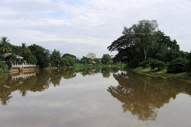 Chiang Mai Farm Life & Khao Soy Tasting on a Half-Day Boat Tour - Should you book the Mae Ping farm and food tour?