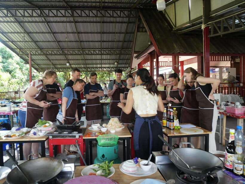 Chiang Mai: Half Day Cooking Class at Organic Farm - Transport, timing, and the small details that matter