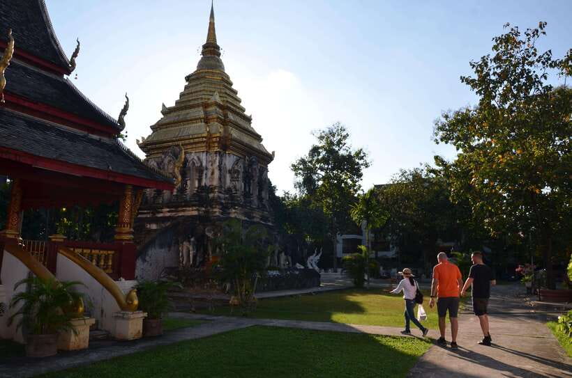 Chiang Mai: Historic Temples and City Guided Walking Tour - Starting at Wat Chiang Man, Chiang Mai’s oldest temple