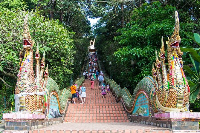 Chiang Mai Iconic Temples and City Tour - Key points at a glance