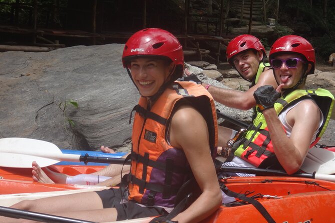 Chiang Mai: Jungle Kayak Adventure with Rapids & Elephants - Lunch beside the Mae Wang