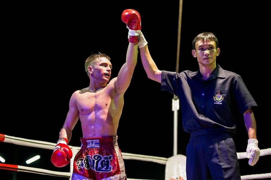 Chiang Mai: Kalare Night Bazaar Boxing Stadium Muay Thai - The late schedule is the main practical catch