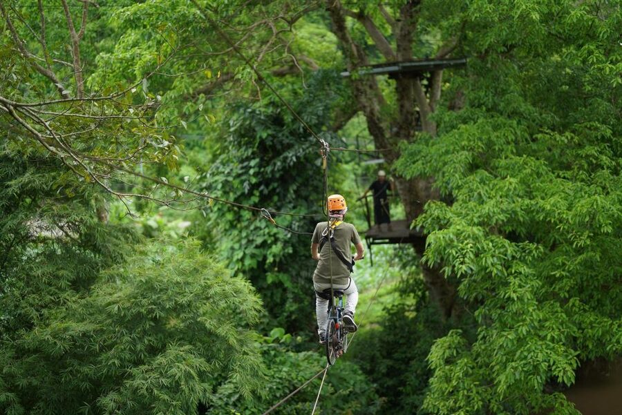 Chiang Mai: National Elephant Care, Rafting, & Ziplines Trip - Leaving Chiang Mai for Mae Wang