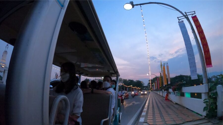 Chiang Mai: Nighttime City Highlights by EV Tram - Key points to know before booking
