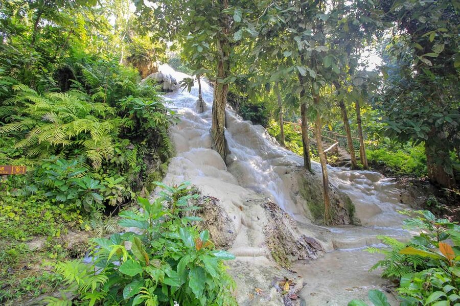 Chiang Mai: Sticky Waterfall, Chet Si Fountain Park Transfer - Booking details worth handling early