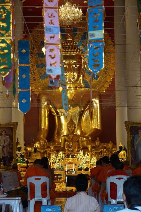 Chiang Mai: Temple And City Walking Tour Part I - Meditation and extra cultural moments