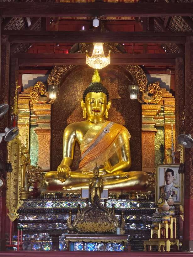 Chiang Mai: Temple & City Tour Part II - Starting at 8:20 in Chiang Mai’s old city