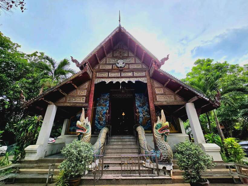 Chiang Mai: Temple & City Tour Part II - Wat Ku Tao and a Burmese prince’s ashes