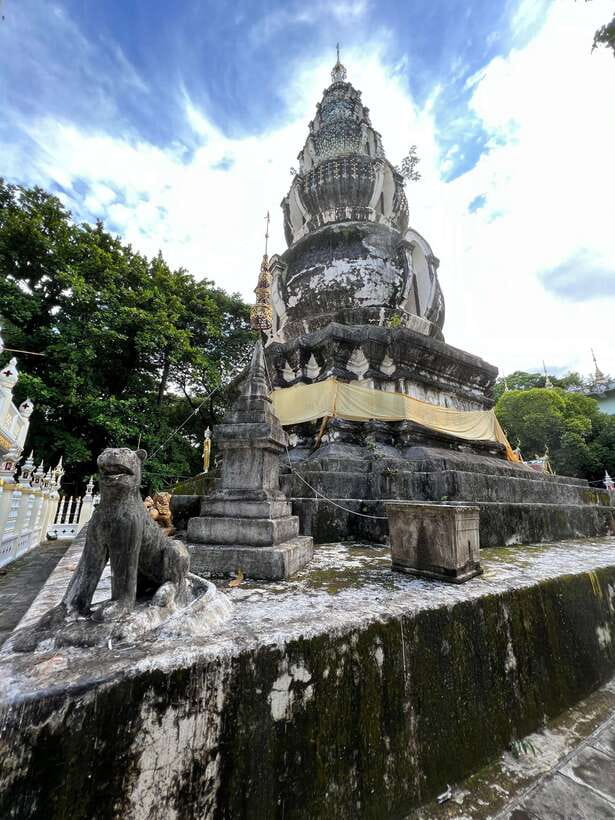 Chiang Mai: Temple & City Tour Part II - Wat Chiang Man, where Chiang Mai begins