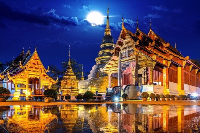 Chiang Mai Temples and Market Tuk Tuk Night Tour - Why an evening tuk-tuk ride works so well