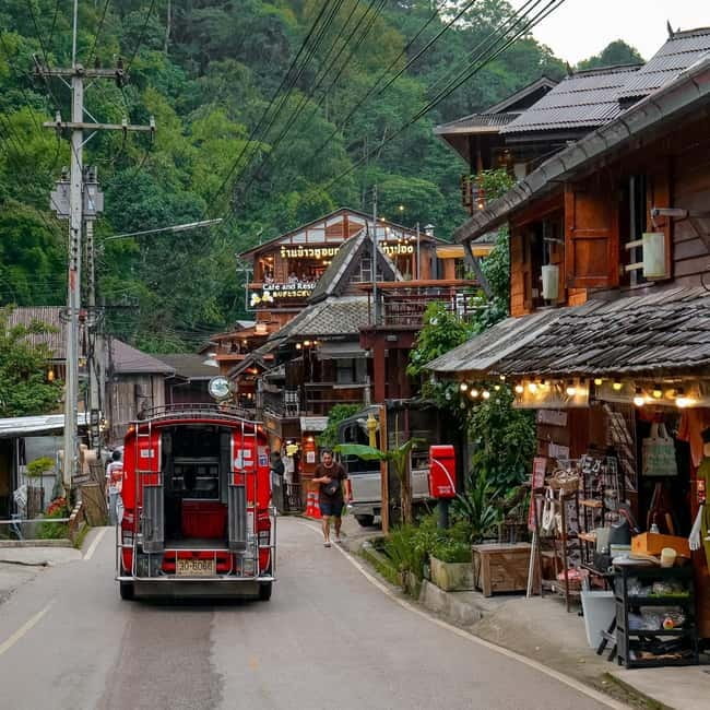 Chiang Mai: The Giant Café & Mae Kampong Village Day Trip - Who will enjoy this day most?